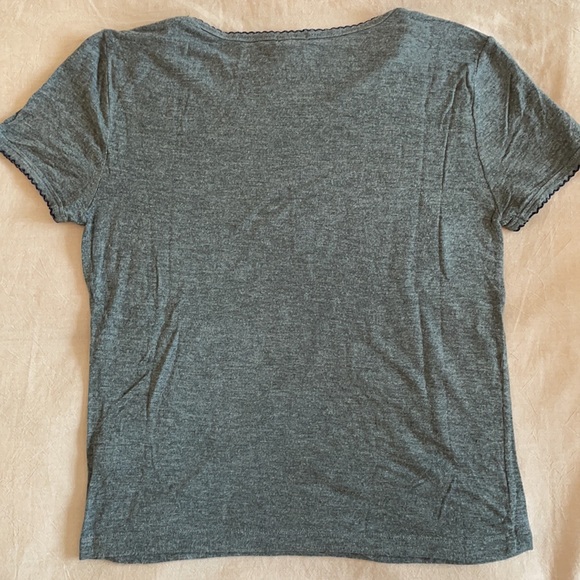 Garage Soft Tee - Picture 4 of 4